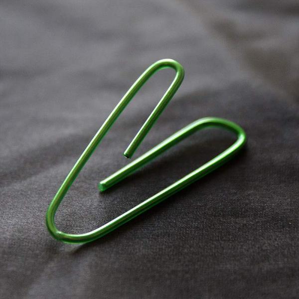 Self-bending Paperclip by Alvin Ling